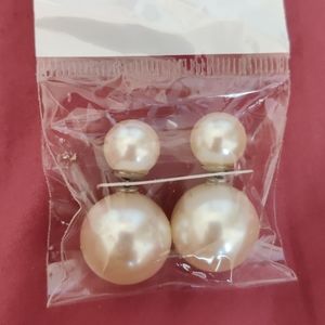 New pearl earrings